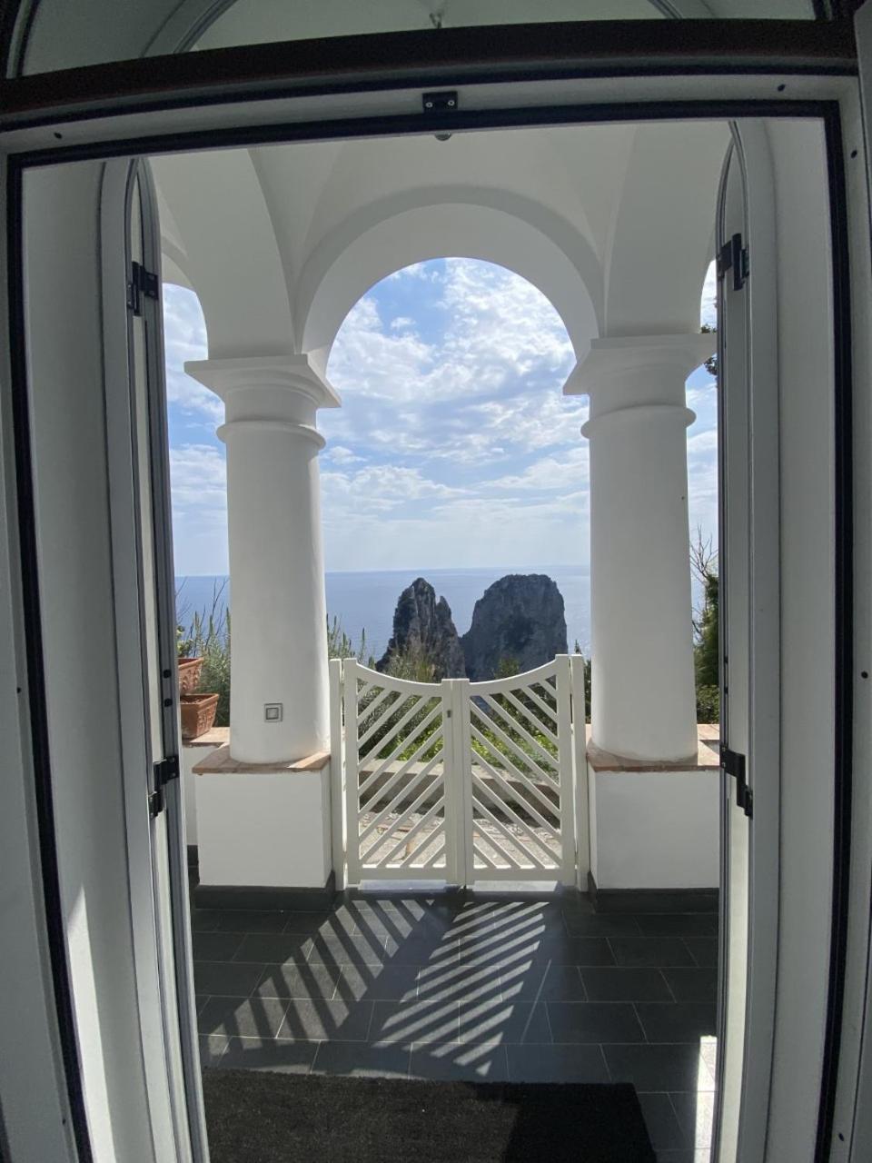 Monacone Vista Mare Pangsapuri Capri